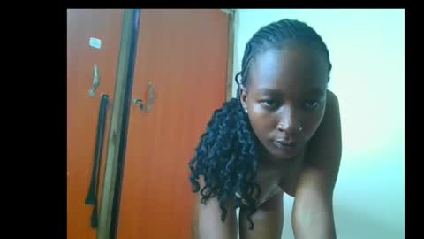 Snapshot of pretty__lisa chatting on 8, 2, 2026 pretty__lisa online show from 8, 2, 2026