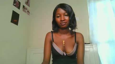 pretty__lisa online show from 5, 6, 2026