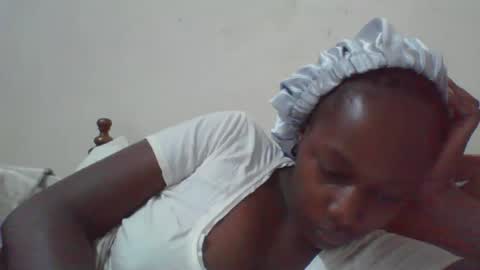 Snapshot of pretty_beib chatting on 25, 9, 2025 Karol online show from 25, 9, 2025