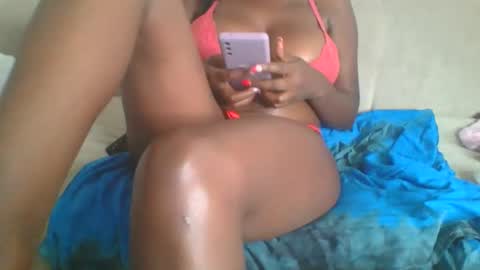 Snapshot of pretty_bian chatting on 14, 1, 2025 pretty online show from 14, 1, 2025