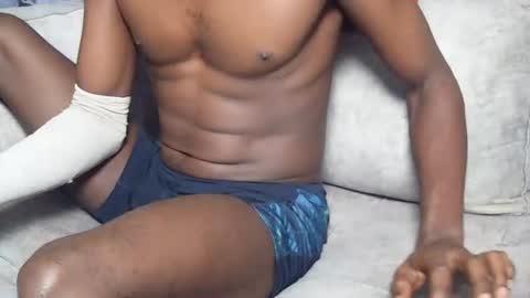 Snapshot of pretty_dollx01 chatting on 13, 6, 2026 Pretty dollx01 online show from 13, 6, 2026