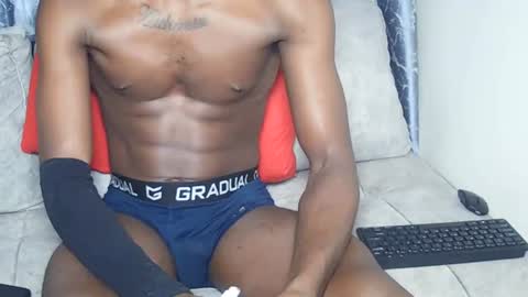 Snapshot of pretty_dollx01 chatting on 27, 6, 2026 Pretty dollx01 online show from 27, 6, 2026