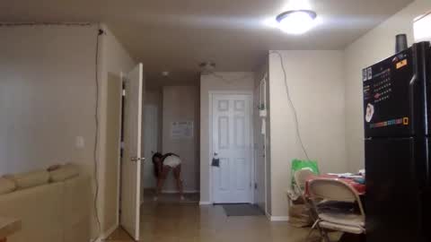 pretty_girl828687 online show from 20, 10, 2025