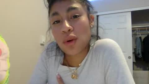 pretty_girl828687 online show from 7, 1, 2026