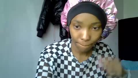 Snapshot of pretty_jazminee chatting on 23, 6, 2026 pretty jazminee online show from 23, 6, 2026