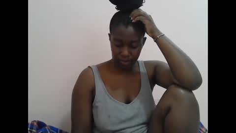 pretty_kylah online show from 25, 9, 2025