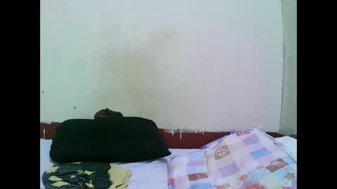 Snapshot of pretty_mellan chatting on 3, 3, 2025 pretty_mellan online show from 3, 3, 2025