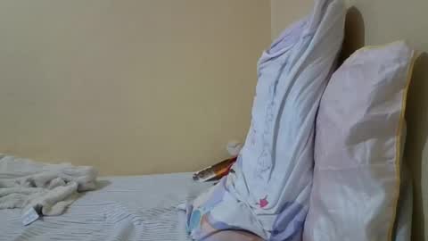 Snapshot of pretty_petite_ebony chatting on 21, 2, 2025 pretty_petite_ebony online show from 21, 2, 2025