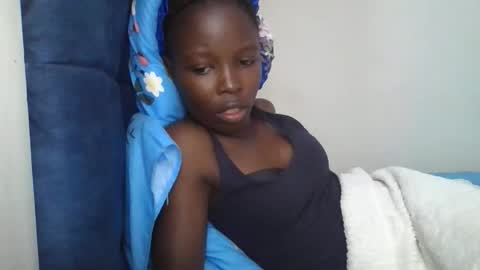 pretty_petite_ebony online show from 6, 2, 2026