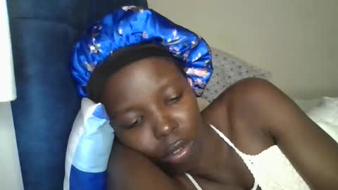 pretty_petite_ebony online show from 13, 2, 2026