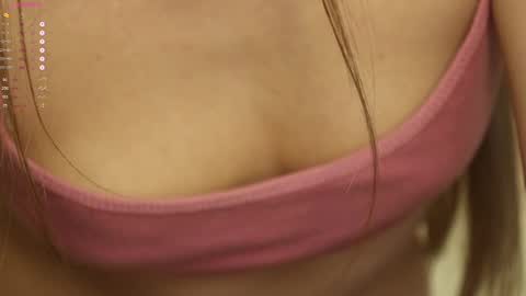 Snapshot of pretty_princess_elina chatting on 18, 2, 2025 Elina online show from 18, 2, 2025