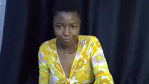 Snapshot of pretty_queen18 chatting on 27, 2, 2025 NASH online show from 27, 2, 2025