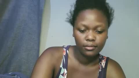 pretty_shanz online show from 19, 10, 2025