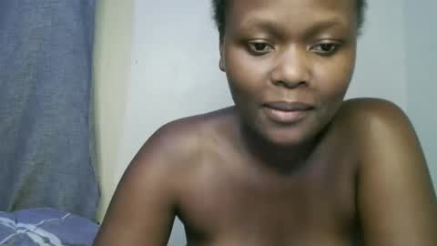 pretty_shanz online show from 19, 10, 2025