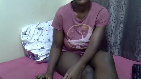 pretty_sheanna online show from 18, 12, 2025