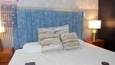 Snapshot of pretty_sunlight_ chatting on 14, 11, 2025 Daisy Flower online show from 14, 11, 2025