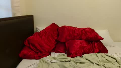 PrettyAsian098 online show from 14, 9, 2025