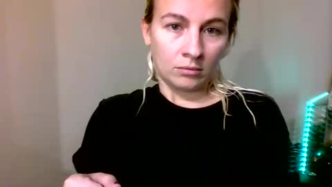 Snapshot of prettybabypetite chatting on 2, 2, 2026 Missy Jack online show from 2, 2, 2026
