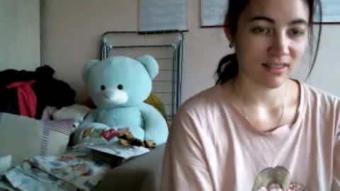 Snapshot of prettybella_7 chatting on 30, 11, 2025 Bella online show from 30, 11, 2025