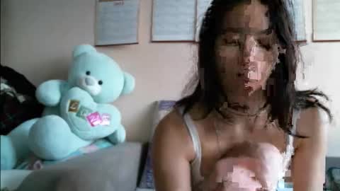 Snapshot of prettybella_7 chatting on 14, 12, 2025 Bella online show from 14, 12, 2025
