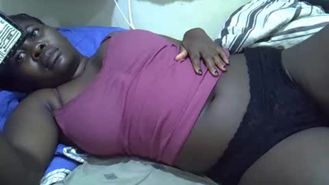 prettybooty1 online show from 4, 3, 2025