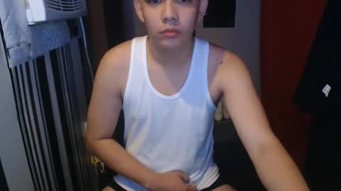 Snapshot of prettyboycum69 chatting on 27, 9, 2025 RAVEN online show from 27, 9, 2025