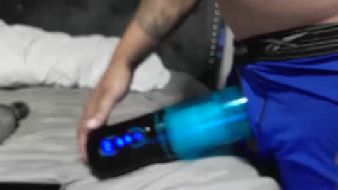 Snapshot of prettydaddyik6992 chatting on 17, 9, 2025 DADDYDICRICO6969 online show from 17, 9, 2025