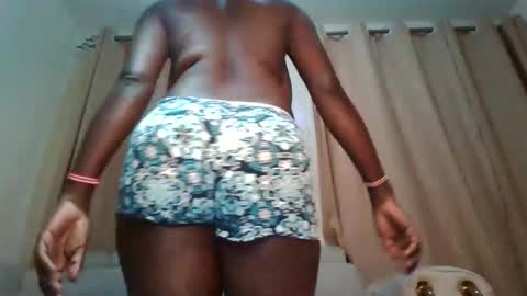 prettydulce online show from 18, 9, 2025