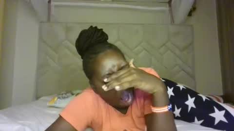 Snapshot of prettydulce chatting on 22, 7, 2026 prettydulce online show from 22, 7, 2026