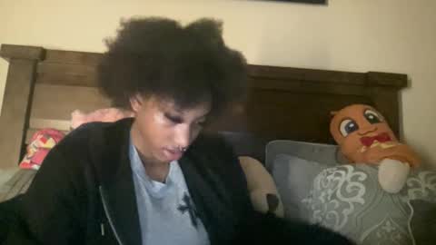 prettyfacefemale online show from 5, 3, 2026