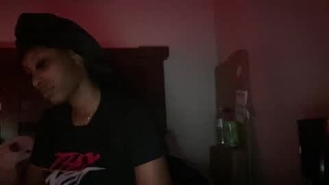 Snapshot of prettyfacefemale chatting on 5, 8, 2026 prettyfacefemale online show from 5, 8, 2026