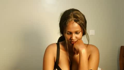 prettykeilaa online show from 25, 5, 2026