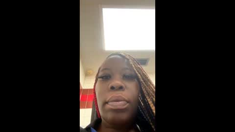 Snapshot of prettypinkpussy615 chatting on 21, 2, 2026 prettypinkpussy615 online show from 21, 2, 2026