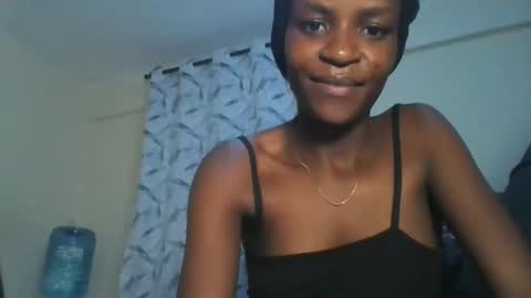 prettypussy_24 online show from 25, 5, 2026