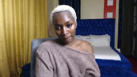 Snapshot of prettyquee chatting on 29, 4, 2026 sasha online show from 29, 4, 2026