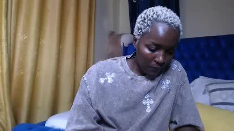 Snapshot of prettyquee chatting on 7, 5, 2026 sasha online show from 7, 5, 2026