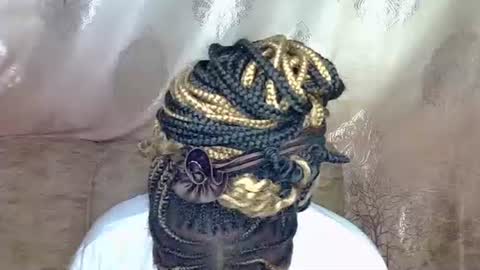 prettyshasha_ online show from 13, 10, 2025