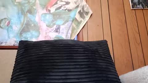 prettysolidd7 online show from 8, 2, 2025