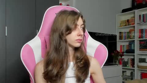 Sophie  next stream will be at Monday  i will wait you guys  online show from 31, 10, 2025