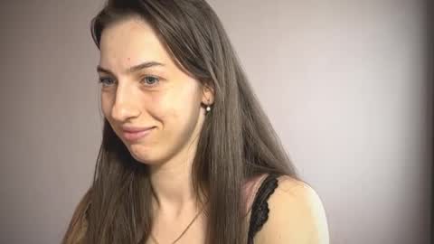 Snapshot of prettyyy_angel chatting on 2, 10, 2025 prettyyy_angel online show from 2, 10, 2025