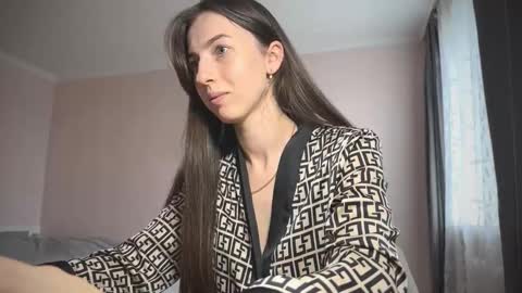 Snapshot of prettyyy_angel chatting on 7, 10, 2025 prettyyy_angel online show from 7, 10, 2025