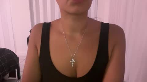 Snapshot of prettyyykittyyy22 chatting on 24, 10, 2025 prettyyykittyyy22 online show from 24, 10, 2025