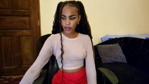 Snapshot of priceless_sexy chatting on 25, 4, 2026 priceless_sexy online show from 25, 4, 2026