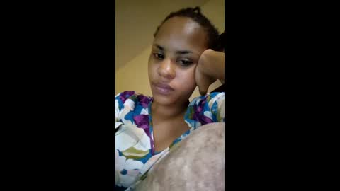 Snapshot of priceless_sexy chatting on 6, 5, 2026 priceless_sexy online show from 6, 5, 2026