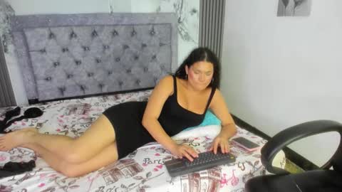 Snapshot of prim_rosse chatting on 8, 6, 2026 Prim Rosse online show from 8, 6, 2026