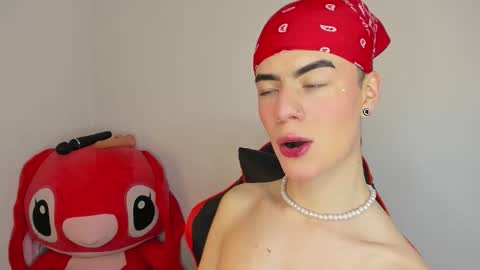 Snapshot of prince_adreww chatting on 25, 11, 2025 PRINCE ADREWW - JOIN MY FAN CLUB online show from 25, 11, 2025