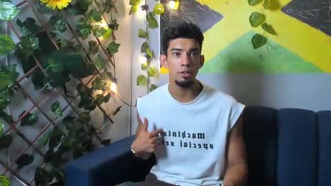 prince_arthur77 online show from 24, 10, 2025