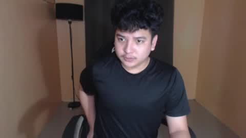 Snapshot of prince_killian chatting on 7, 5, 2026 Killian online show from 7, 5, 2026