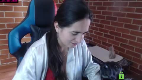 Snapshot of princesa_leia_zathur chatting on 13, 7, 2026 Leia online show from 13, 7, 2026