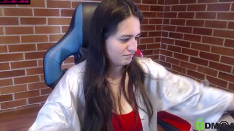 Snapshot of princesa_leia_zathur chatting on 22, 7, 2026 Leia online show from 22, 7, 2026